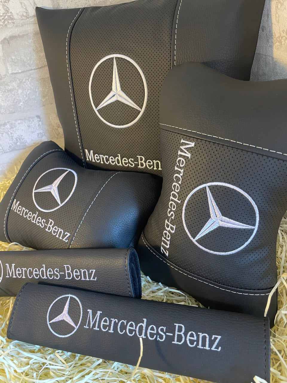 Lot Pillows Mercedes white Neck Support Pillow for Car Seat