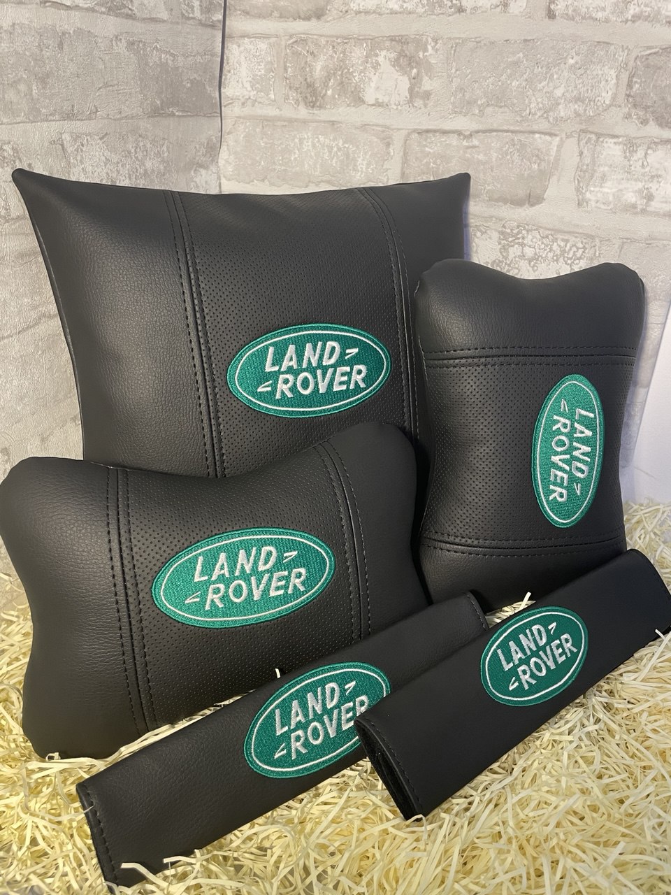 Lot Pillows Land Rover Neck Support Pillow for Car Seat (Copy)