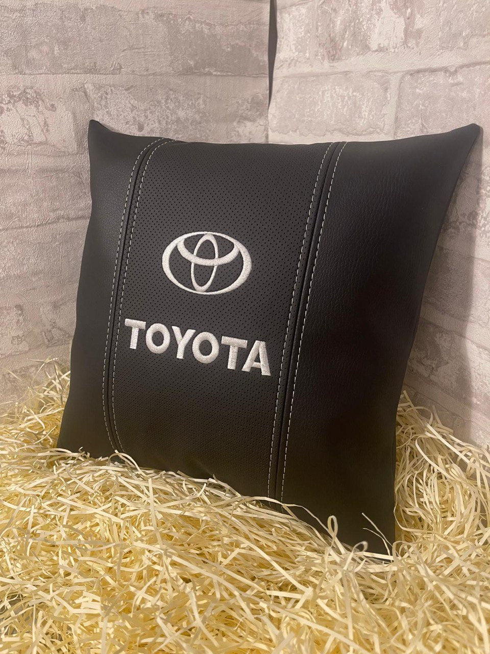 Lot Pillows  Toyota White  Neck Support Pillow for Car Seat