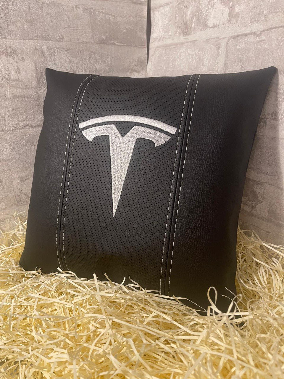 Lot Pillows  Tesla Neck Support Pillow for Car Seat