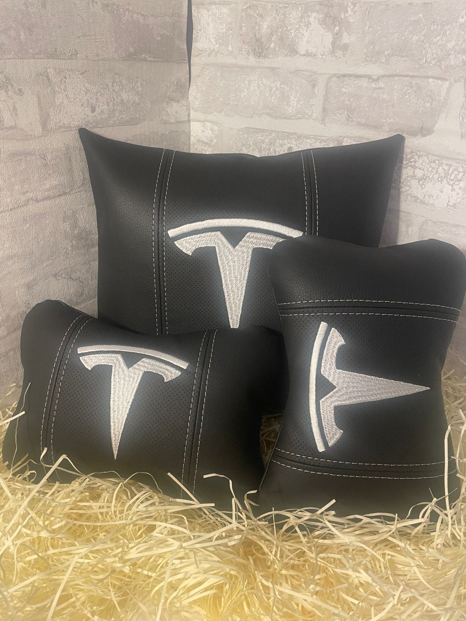 Lot Pillows  Tesla Neck Support Pillow for Car Seat