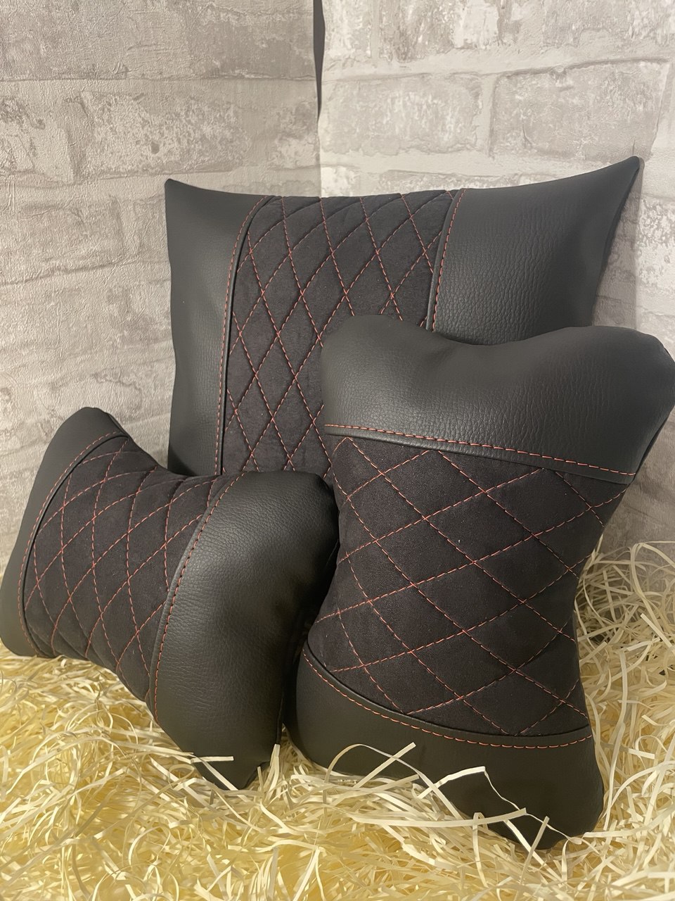 Lot Pillows  Premium Red Neck Support Pillow for Car Seat