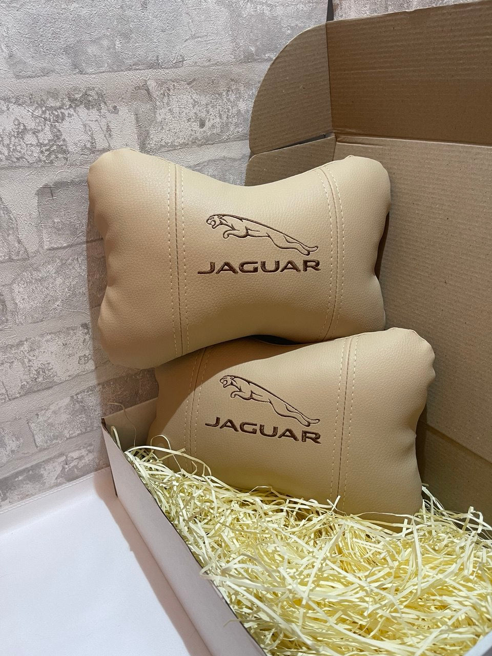 Lot Pillows Jaguar Beige Neck Support Pillow for Car Seat