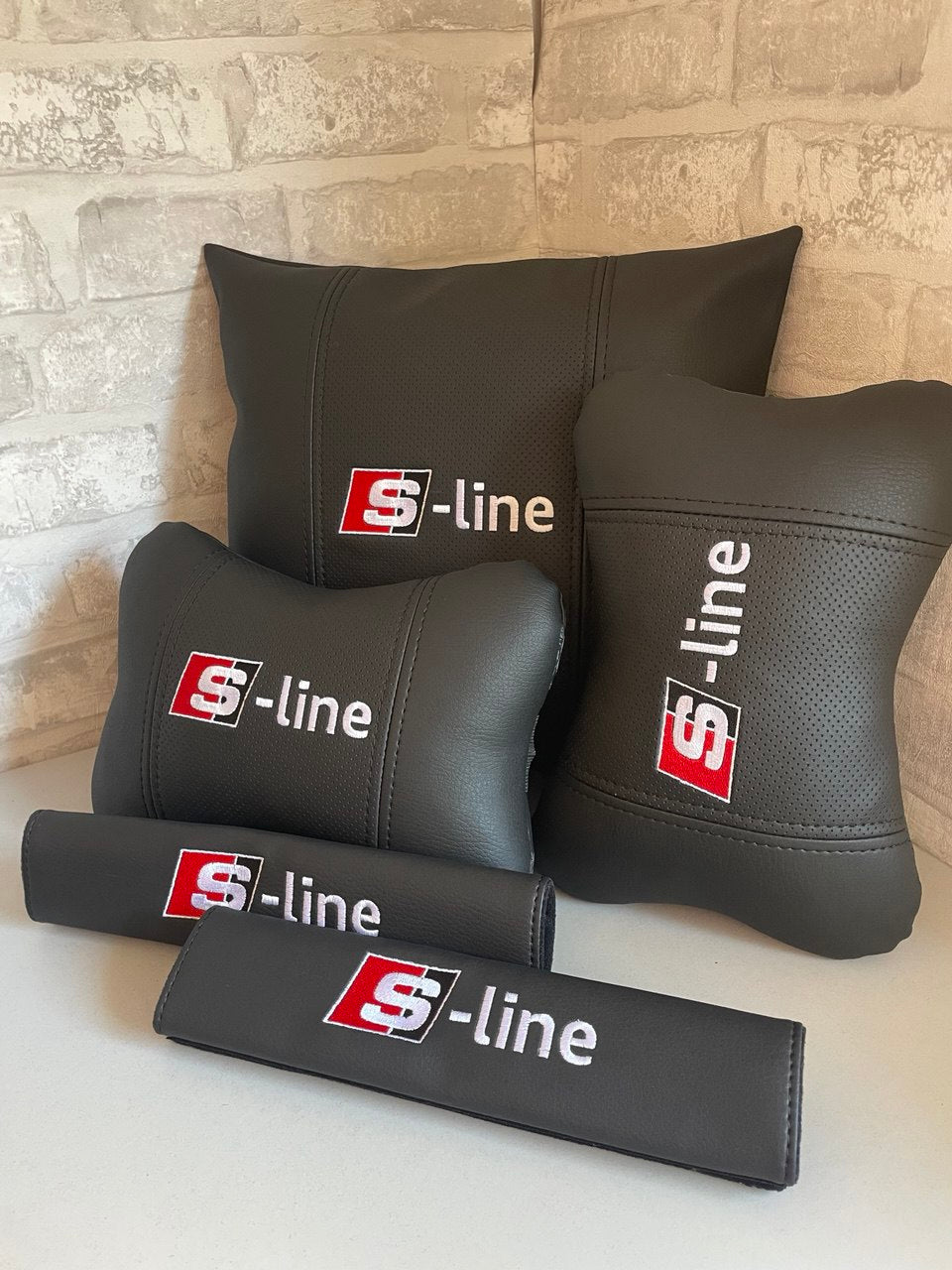 Lot Pillows  Audi S-Line Neck Support Pillow for Car Seat